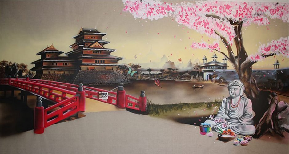 AMBIANCE ZEN - Fresque décorative Salon de Beauté. Décor 5×2.50m réalisé sur une toile de lin puis tendu chez le client. Fabrication d’un vitrail lumineux.